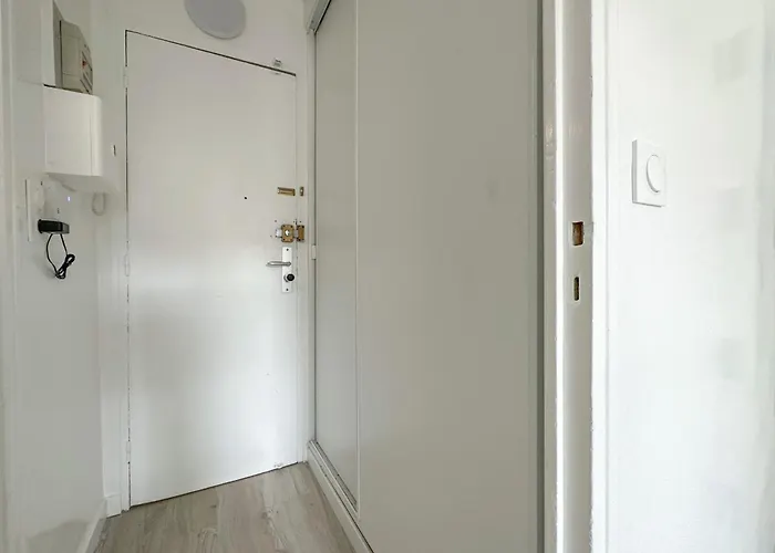公寓 Charming 14m In 17th Arrondissement